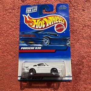 Hot Wheels Porsche 930